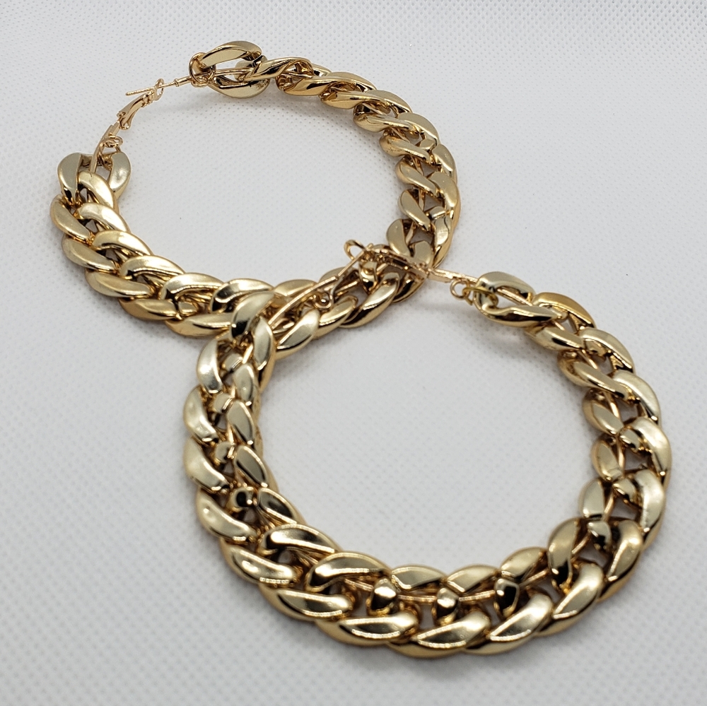 Gold Chain Link Hoops